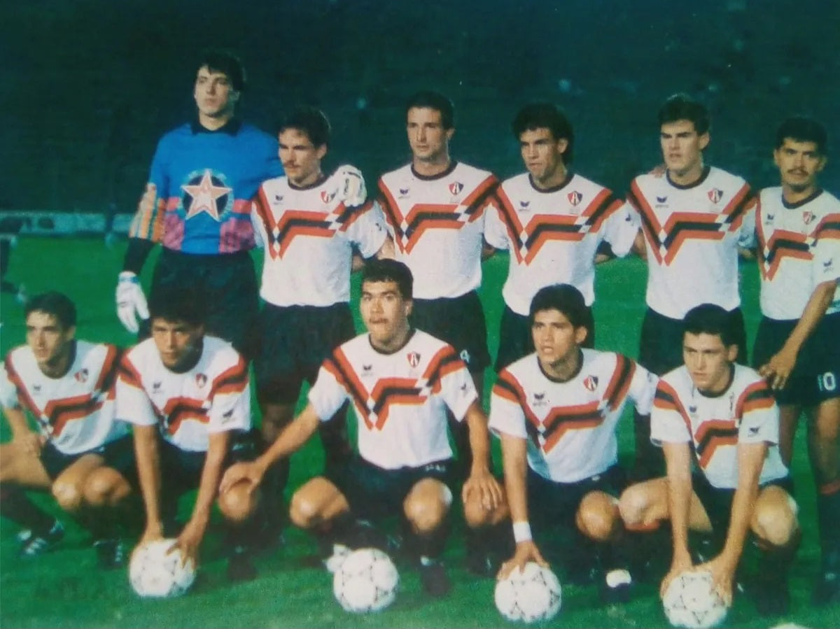 Atlas 1990 Retro Jersey Away