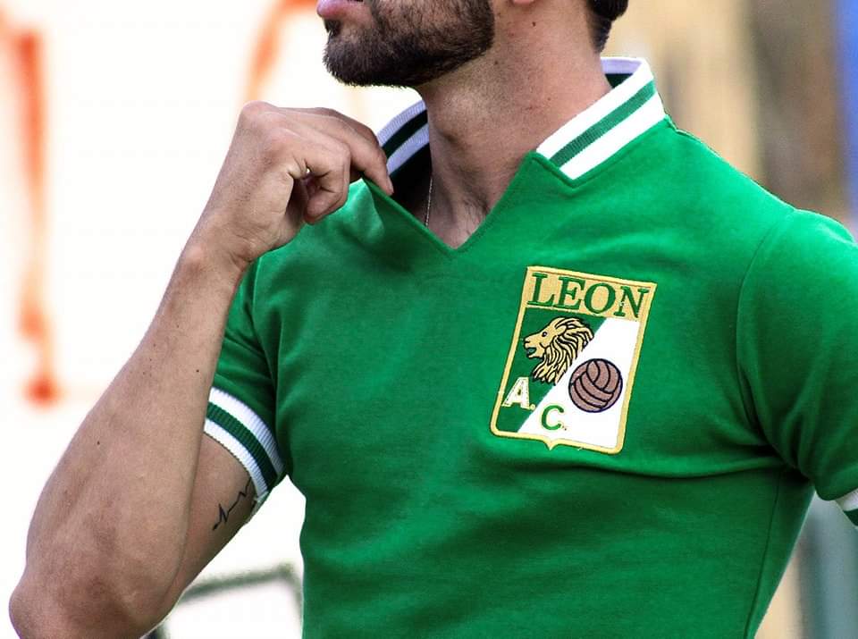 León 1974 Jersey Retro